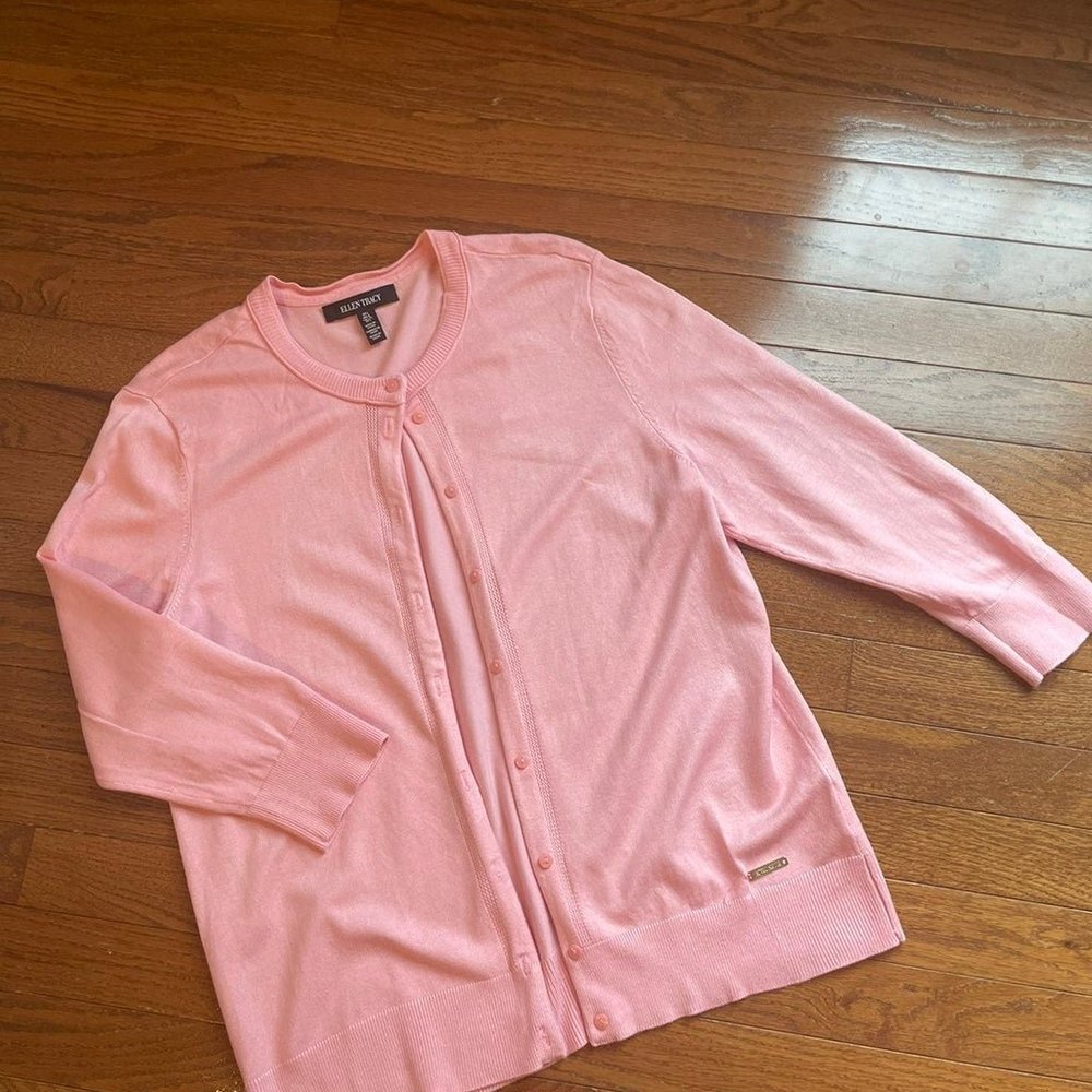 pink Cardigan ~ 3/4 Sleeve~ L